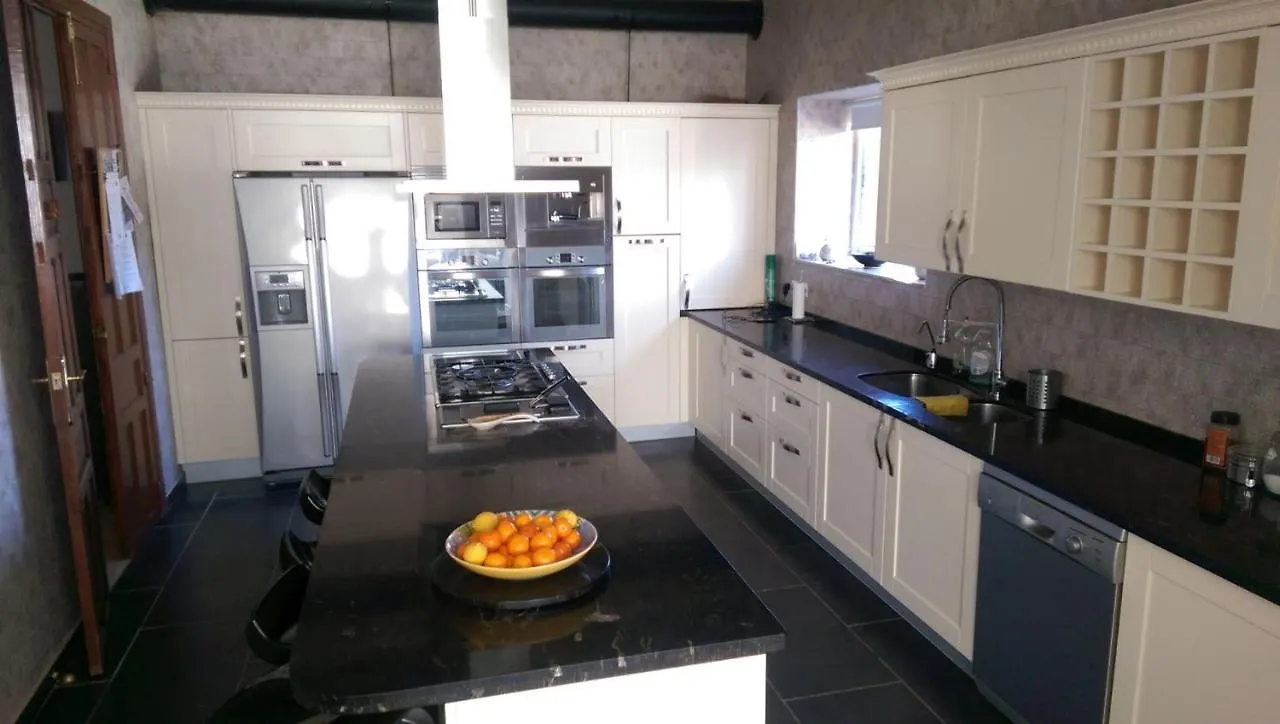 Caserio Castano Bed & Breakfast Mollina